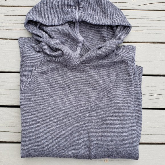 Men's Banana Republic lightweight hooded sweater - Picture 2 of 5